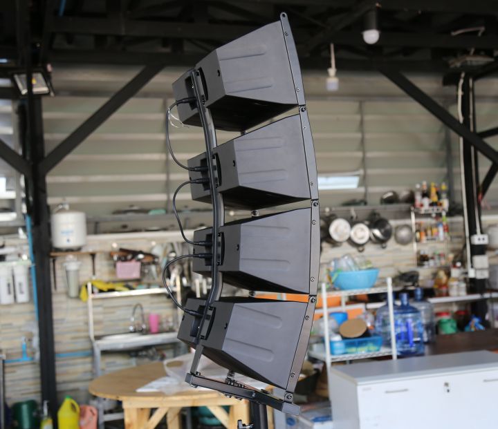 ตู้ลําโพง-ไลน์อาเรย์-line-array-มีเเอมป์ในตัว-มีบลูทูธ-usb-เสียงเบสแน่นๆ-ดอกขนาด-6-นิ้ว-ชุดพร้อมใช้งานได้ทันที