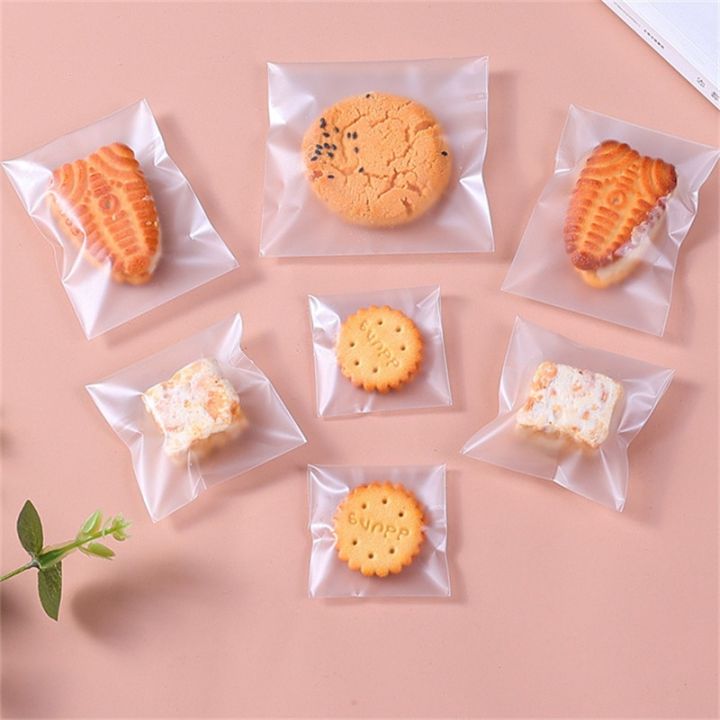 100pcs-thickened-frosted-self-adhesive-self-sealing-cookie-snowflake-crisp-packaging-food-bags