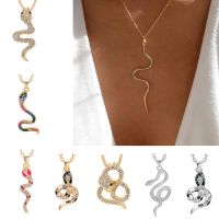 Retro Crystal Snake Pendant Necklace For Women Men Trendy Gold Silver Color Punk Neck Chain Necklaces Party Jewelry Girls Gifts Fashion Chain Necklace