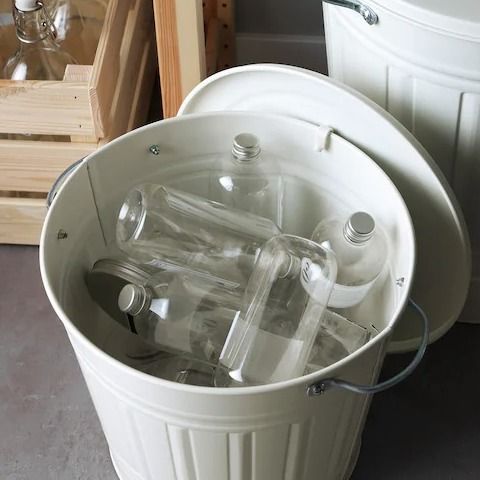 ถังขยะ-ถังขยะ-16-ลิตร-ถังขยะมีฝาปิด-ถังขยะอิเกีย-ถังเหล็ก-trash-bin-ถังขยะขนาดใหญ่-ถังขยะในครัว-ถังขยะ-minimal-ทำจากเหล็กเคลือบสี-สีขาว-สีเทา