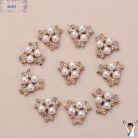 SOOTM 10PCS ตัดเย็บเสื้อผ้า เครื่องประดับหมวก รูปดอกไม้ ปุ่ม Rhinestone เครื่องประดับศีรษะ กระดุมมุก กิ๊บติดผมไข่มุก