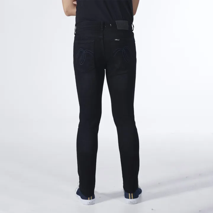 mc-jeans-กางเกงยีนส์ชาย-กางเกงขายาว-ทรงขาเดฟ-สียีนส์-ทรงสวย-คลาสสิค-mbd1243