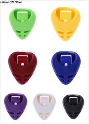 1PC Guitar Dial Clip Picks Box Boxes Fish Special Can Stick Paddle Accessories 7 Color for Choose Guitar Bass Accessories