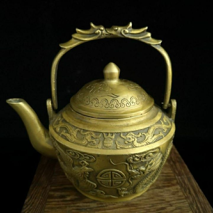 กาน้ำชามงคลมังกรและฟีนิกซ์ทองแดงบริสุทธิ์ฝีมือโบราณและรูปร่างของมันไม่ซ้ำกันและสวยงาม