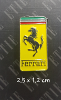 Logo Ferrari งานอลูมิเนียมบาง 2.5 * 1.2 cm ตัวเล็ก