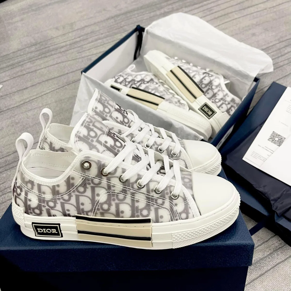 Giày Dior B27 Low Top Sneaker Cream 3SN272ZMLH160  Hệ thống phân phối Air  Jordan chính hãng