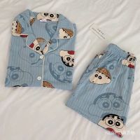 พร้อมส่ง ส่งฟรีCrayon Shin-Chan ชุดนอนคู่หลวมแขนสั้นนักเรียนชายฤดูร้อน Thin Womens Homewear ชุดนอนสุภาพสตรี Crayon ใหม่