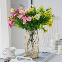 【DT】 hot  1pc Small Daisy Wedding Simulation Bouquet Artificial Silk Flower Handmade Fake Plant Flowers Arrangement Window Decoration