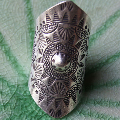 Beautiful gift ring Fish pure silver Thai Karen hill tribe silver hand made Size 6.7,8,9  Adjustable ของขวัญแหวนลวดลายปลาไทยไทยเงินแท้ งานเงินแท้ ขนาดปรับได้