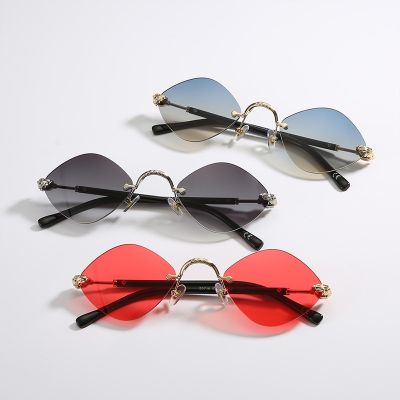 HBK Fashion Small Rimless Steampunk Sunglasses Women Men Rhombus Sun Glasses Ladies Brand Designer Retro Style Travel UV400