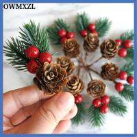 OWMXZL 10pcs เบอร์รี่คริสต์มาสสีแดง โคนต้นสนคริสต์มาส ตกแต่งดอกไม้ประดิษฐ์ กรวยไพน์ เครื่องประดับคริสมาสต์ บรรจุภัณฑ์บรรจุภัณฑ์บรรจุภัณฑ์ บ้านดีไอวาย ก้านเบอร์รี่เข็มสน อุปกรณ์ปาร์ตี้คริสต์มาส