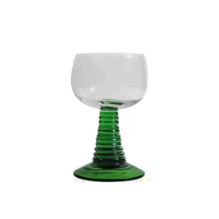 แก้วสีแท่งสกรูลมสไตล์ฝรั่งเศสวินเทจยุคกลางถ้วยแก้วสีเขียวสีชมพูแก้วแชมเปญไวน์หวาน