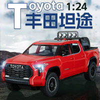 1:24 Toyota Tantu รถกระบะจำลองโลหะผสมรถออฟโรดพวงมาลัยหน้าพร้อมโมเดลรถของเล่นเด็กพร้อมเสียงและแสง