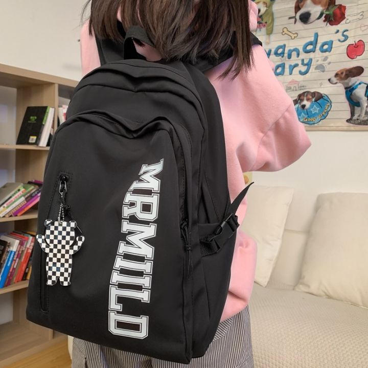 กระเป๋าเป้สะพายหลังผู้หญิงสไตล์ญี่ปุ่นความจุมาก2023ใหม่ส่งตัวอักษรกระเป๋านักเรียนมัธยมปลายเรียบง่าย