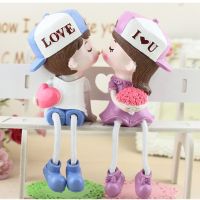 New Creative Cartoon Character Resin Kissing Couple Hanging Feet Doll Living Room Bedroom Cute Decorations