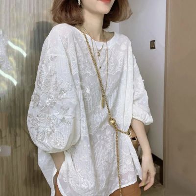 European goods design sense heavy industry beads shirt womens summer new western style slimming puff short sleeve lace chic top 2023