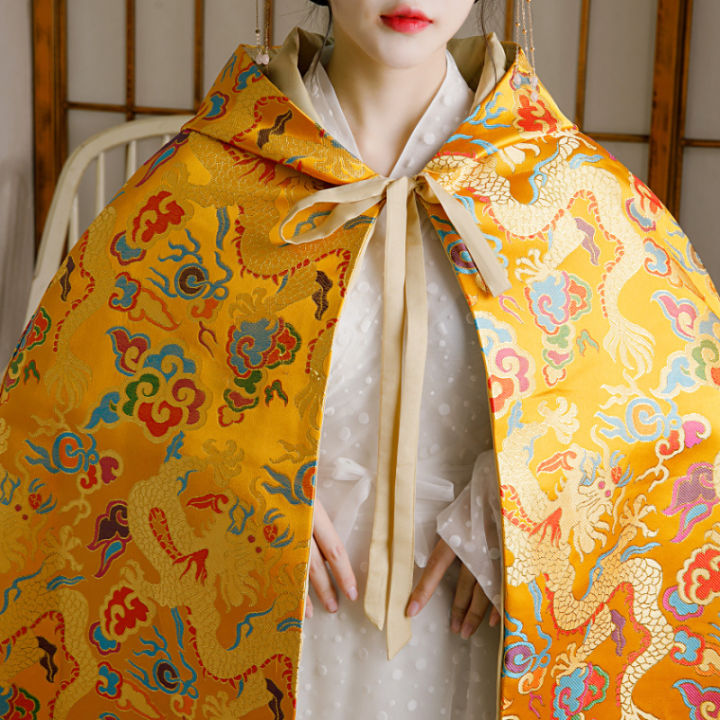 taobao-collection-ชุดฮั่นฝูชุดโบราณเสื้อคลุมลายมังกรสไตล์จีนมีฮู้ดสำหรับผู้หญิง