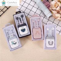 comacc พร้อมส่ง หูฟัง หูฟังคุยโทรศัพท์ หูฟังแนวน่ารักๆ มาพร้อมกล่องเก็บหูฟังลายน่ารัก เสียงได้ยินชัดเจน ใส่สบายหู ดูดีน่ารัก