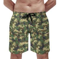 บอร์ดสั้นทหาร Camo Vintage Beach Shorts กางเกงขาสั้นสีเขียวพิมพ์ลายพรางบุรุษ Quick Dry Running กางเกงขาสั้นชายหาดขนาดบวก