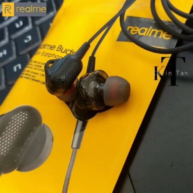 Realme R40 Wired Magnetic Earphone 3.5mm Bass Subwoofer Stereo