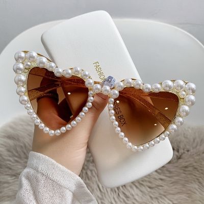【YF】▪  Fashion Heart-Shaped Imitation Frame Sunglasses UV400  Eyewear Beach Glasses