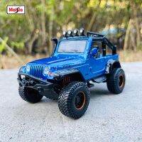 Bburago 1:43 Jeep Wrangler Rubicon 4X4 big feet modified version alloy die-casting car model toy collection gift