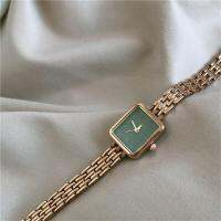 French simple square retro watch womens light luxury niche temperament bracelet watch summer small small dial ins style