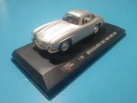 1/43 Model Car Mercedes-Benz 300SL Gull Wing door 1954