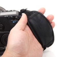 : 》{:”1ชิ้นสำหรับ Nikon สำหรับ Canon มือจับหนังสายรัดข้อมือกล้อง DSLR ที่เหมาะสม (สีดำ)