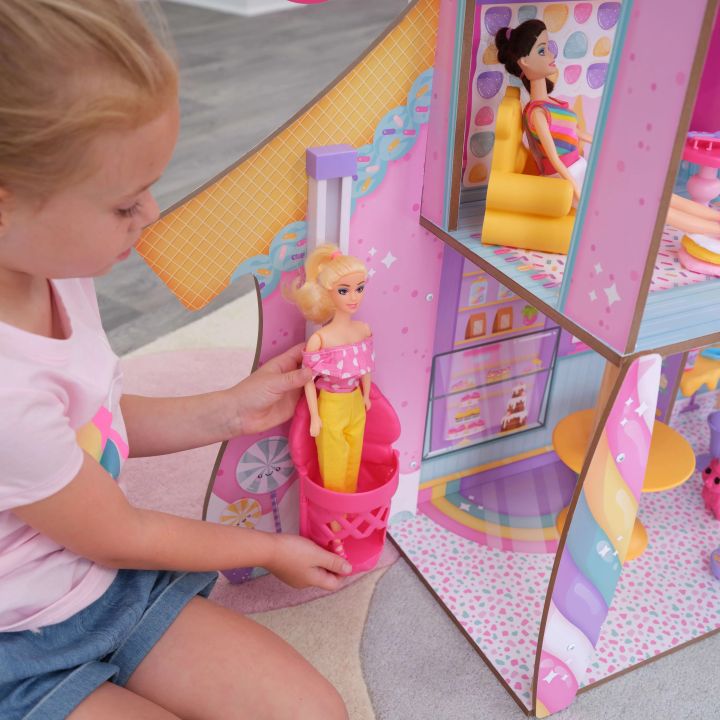 kidkraft-candy-castle-บ้านตุ๊กตาไม้พร้อมลิฟต์-อุปกรณ์เสริม-28-ชิ้น-ราคา-6-990-บาท