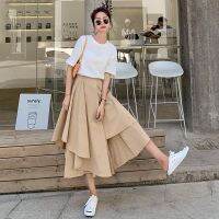 เสื้อผ้าแฟชั่นสำหรับสุภาพสตรี The new 2023 female han edition dress western style fashion little light ripe wind leisure wide-legged pants pants skirt