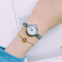 【Hot Sale】 Girlfriend bracelet watch female student simple Korean version retro literary temperament dial college ins style