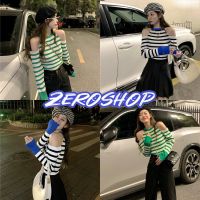 Zero shop?พร้อมส่ง? (Zero-13066)  เสื้อไหมพรมเปิดไหล่ ลายทางน่ารักมากใส่สบาย