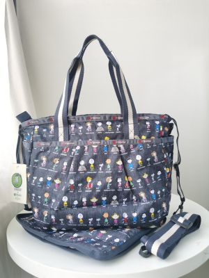 Lesportsac 2023 กระเป๋าสะพายข้างแบบพกพา3518กระเป๋าคุณแม่ Snoopy รุ่นใหม่