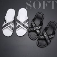 New Designer Brand Summer Men Slide Fashion Slip-on Beach Slippers Man Striped Sandals Design Outside Shoes Latex Flip Flops House Slippers