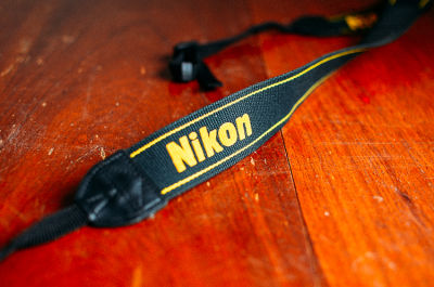 ขายสายคล้องคอ Nikon