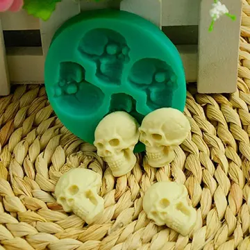 1pc Gummy Skull Candy Molds Silicone Mini Skull Molds 3D Gummie