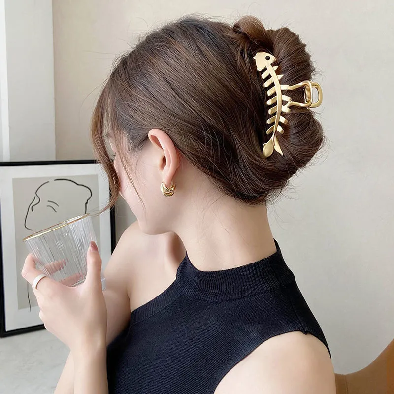 Large Fishbone Cross Hairpin Female Summer Headdress Metal Hairpin Hair Catch Shark Clip | Lazada PH Large Fishbone Cross Hairpin Female Summer Headdress Metal Hairpin Hair Catch Shark Clip | Lazada PH