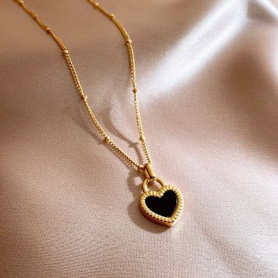 316L Stainless Steel Womens Necklaces Ethnic Style Gold Color Lock Shape Pendant Woman Necklace Casual Ladies Jewelry Headbands