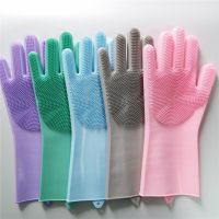 Magic Silicone Dishwashing Gloves Scrubber Dish Fruit Washing Sponge Rubber Scrub Kitchen Cleaning Pet Bathing Car Brush Safety Gloves