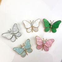 【YF】 New Brooches Gold Color Brooch Pins Wedding Gifts Clothing Accessories Jewelry