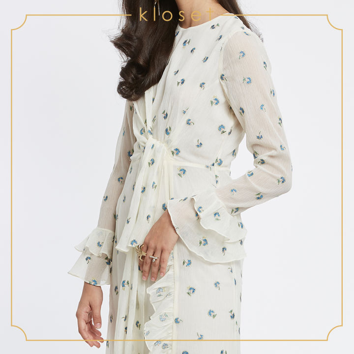kloset-embroidered-long-dress-aw18-d017-เสื้อผ้าแฟชั่น-เสื้อผ้าผู้หญิง-เดรสแฟชั่น-เดรสผ้าปัก-เดรสยาว
