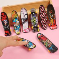 10Pcs Plastic Skateboard Game Kids Birthday Favors Pinata Fillers Boy Guest Gifts