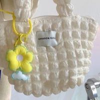 Portable 2022 new milk-flavored pleated cloud shoulder bag underarm bag handbag small fresh fairy bag niche high-end