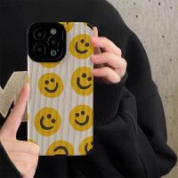 เคสโทรศัพท์ลายยิ้มสำหรับ iPhone 14/13/12/11 Pro Max 12 13 Mini 6 6S 7 8 Plus X XR XS Max เคสมือถือแบบนิ่มกันกระแทกแฟชั่นที่สร้างสรรค์เคสโทรศัพท์ผิวสัมผัสหนังพร้อมคลุมทั้งหมดฝาครอบป้องกันกล้องเลนส์