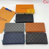 ?Woman Wallets 8” กระเป๋าสตางค์ผู้หญิง หลุยส์ 8 นิ้ว รุ่นซิปรอบ ด้านในมีช่องใส่แบงค์ใส่บัตรได้เยอะ หนังนิ่มดี งานสวยมาก มีพร้อมกล่องถุงผ้าการ์ด