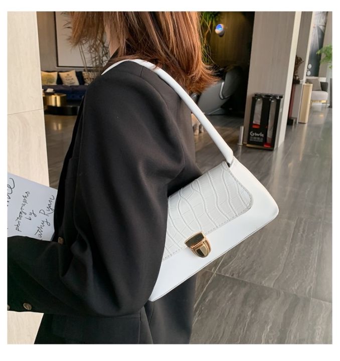monly-bag-กระเป๋าแฟชั่น-ขนาด-9-นิ้ว-กระเป๋าผู้หญิง-กระเป๋าสะพายข้าง-กระเป๋าสายหนัง-แฟชั่นใหม่เกาหลีสายหนัง-กระเป๋ามินิมอล