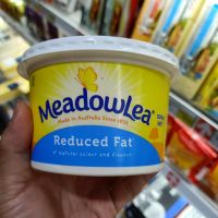 สั่งเลย ?Premium items?Roll Fat Artificial Butter Australian Springs Badge Meadowlea Reduced Fat 500g