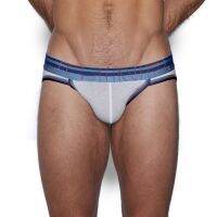 C-IN2 รุ่น ZEN SPORT BRIEF  ไซส์ S,M,L,XL ทำจากเรยอน (จากไม้ไผ่) และผ้าฝ้าย ผ้าตาข่ายเบาของคอลเลกชัน Zen ระบายอากาศได้ดีและนุ่มเพื่อความสบาย