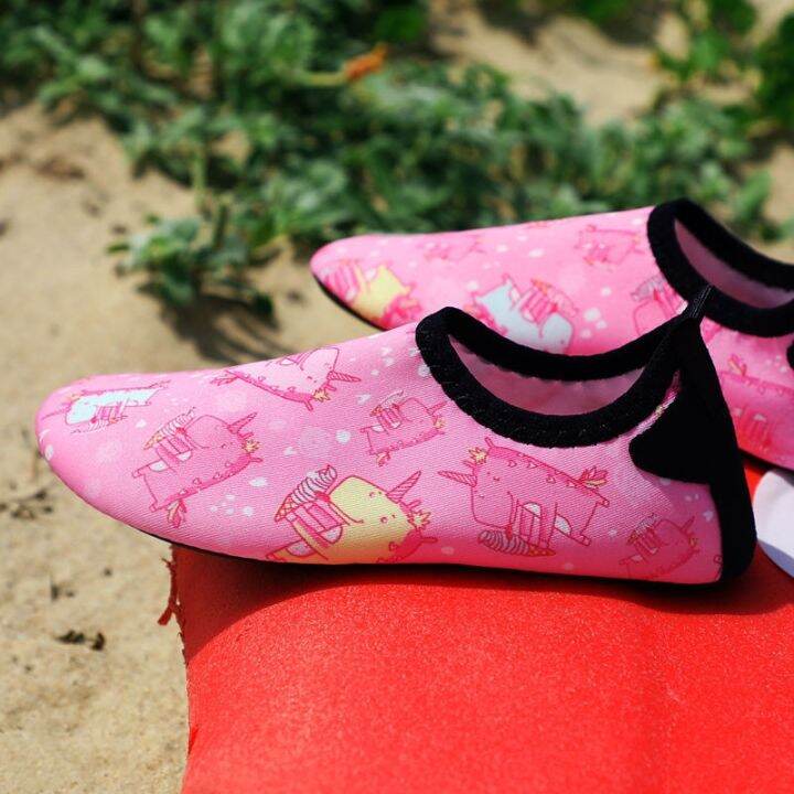 hot-sale-childrens-beach-shoes-snorkeling-barefoot-soft-non-slip-anti-cutting-mens-and-womens-wading-quick-drying-upstream-swimming